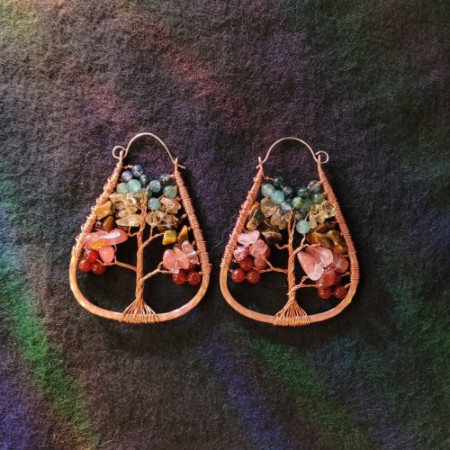 Jennifer Brooks's Rainbow Autumn Tree Earrings - , Contemporary Wire Jewelry, Dapping, Dapping Jewelry, How To Punch Holes, Hole Punching, Punch A Hole, Lashing, Wire Lashing, , tree of life earrings